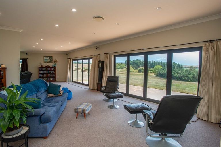 Photo of property in 675 Wakarara Road, Ongaonga, 4279