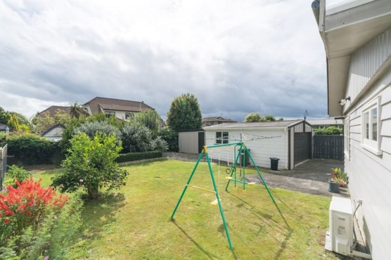 Photo of property in 10 Hartley Place, Awapuni, Palmerston North, 4412