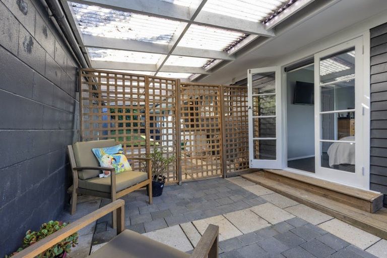 Photo of property in 56 Cyclarama Crescent, Massey, Auckland, 0614