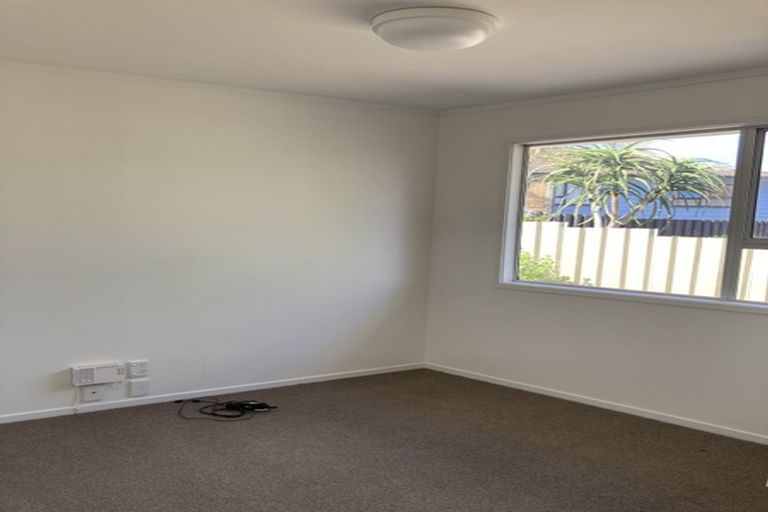 Photo of property in 7 Andros Place, Unsworth Heights, Auckland, 0632