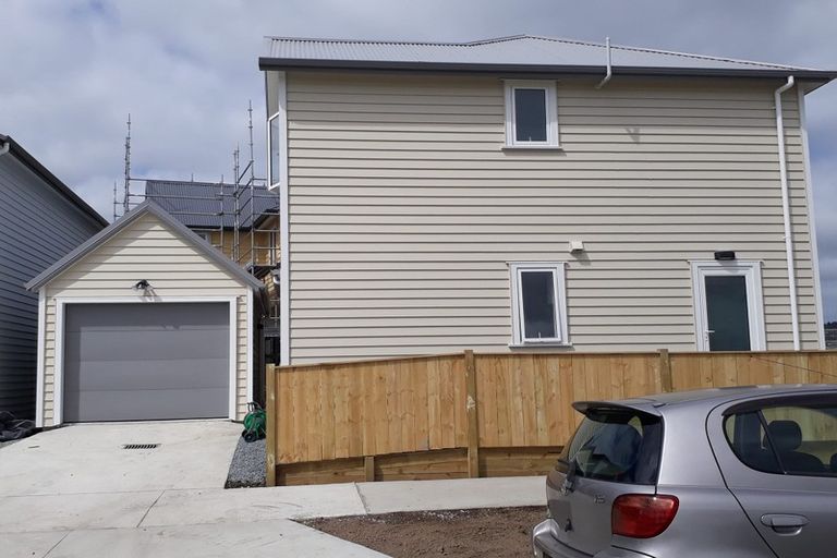 Photo of property in 28 Saddleback Crescent, Papakura, 2110