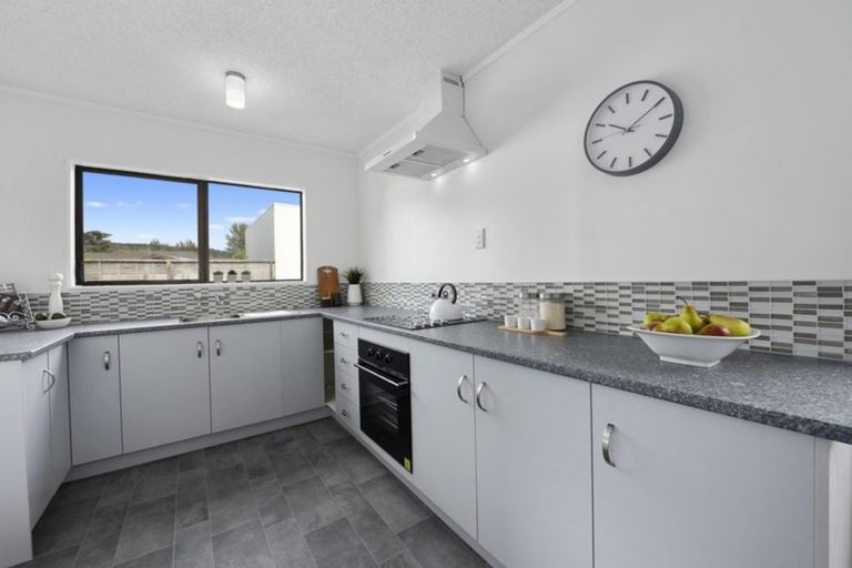 Photo of property in 264b Fergusson Drive, Heretaunga, Upper Hutt, 5018