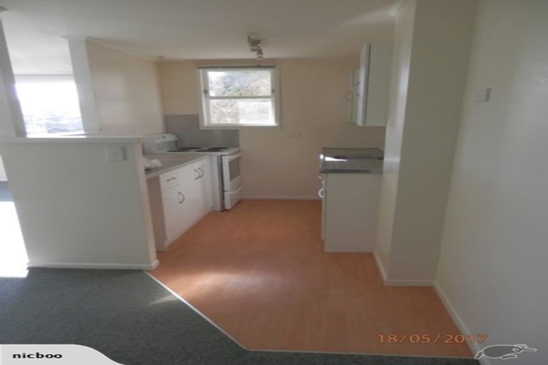 Photo of property in 7 Bristol Street, Island Bay, Wellington, 6023