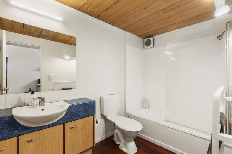 Photo of property in 8/14 Alpha Street, Te Aro, Wellington, 6011