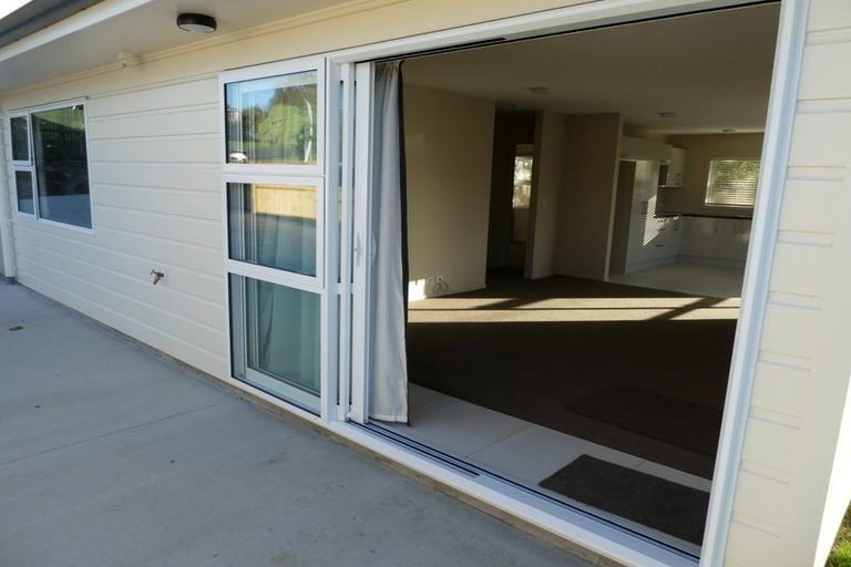 Photo of property in 70 County Road, Torbay, Auckland, 0630