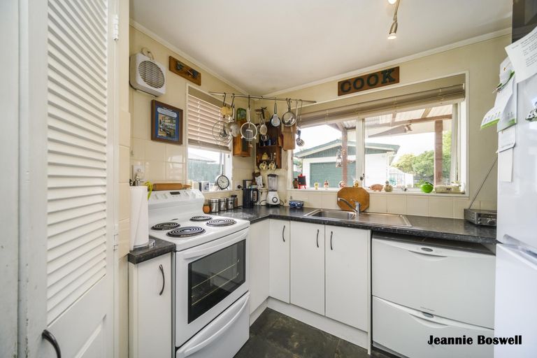 Photo of property in 34 Rainforth Street, Roslyn, Palmerston North, 4414