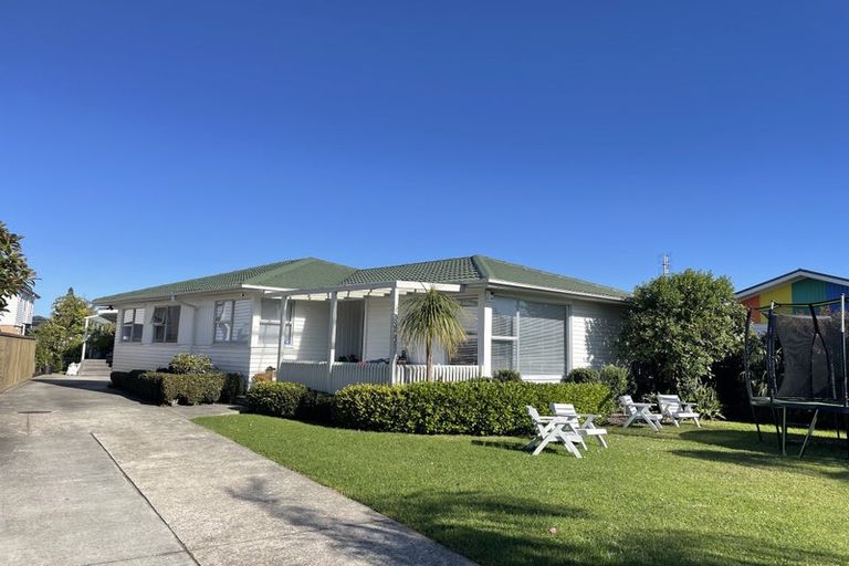 Photo of property in 57 Hokianga Street, Mangere East, Auckland, 2024