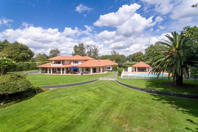 Photo of property in 2/105 Peake Road, Cambridge, 3493