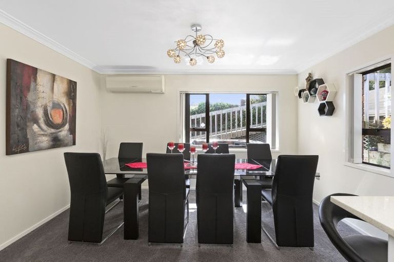 Photo of property in 1/15 Eastwood Rise, Browns Bay, Auckland, 0630