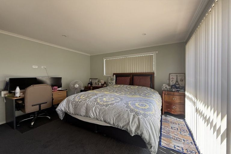 Photo of property in 12 Schooner Drive, Whitby, Porirua, 5024