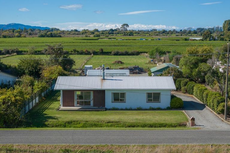 Photo of property in 22 Vickerman Street, Grovetown, Blenheim, 7202