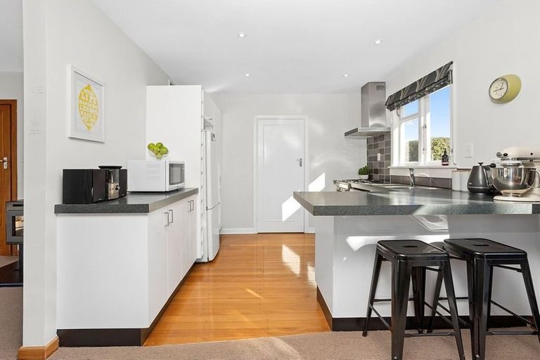 Photo of property in 26 Halliwell Avenue, Papanui, Christchurch, 8052