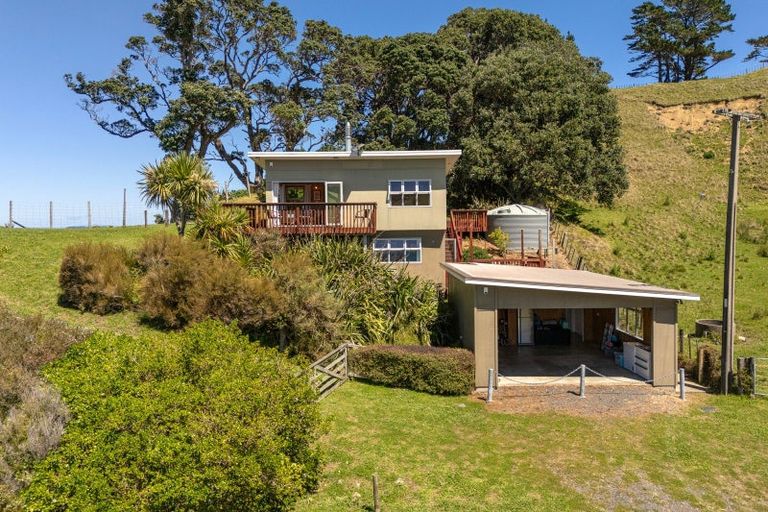 Photo of property in 50 Otautu Wharf Road, Colville, Coromandel, 3584