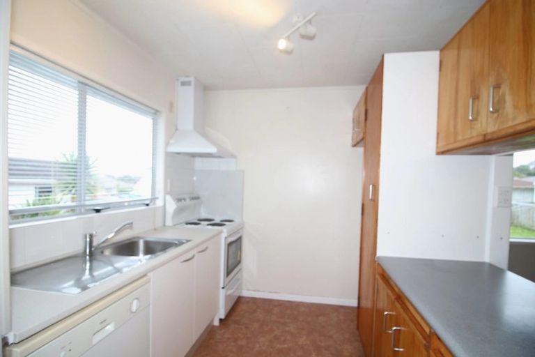 Photo of property in 73 Alabaster Drive, Papatoetoe, Auckland, 2025