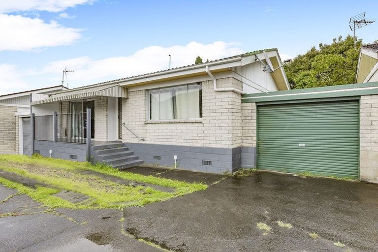 Photo of property in 1/27 Weymouth Road, Manurewa, Auckland, 2102