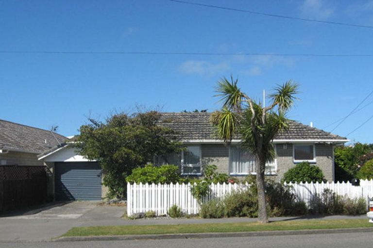 Photo of property in 9 Rocking Horse Road, Southshore, Christchurch, 8062