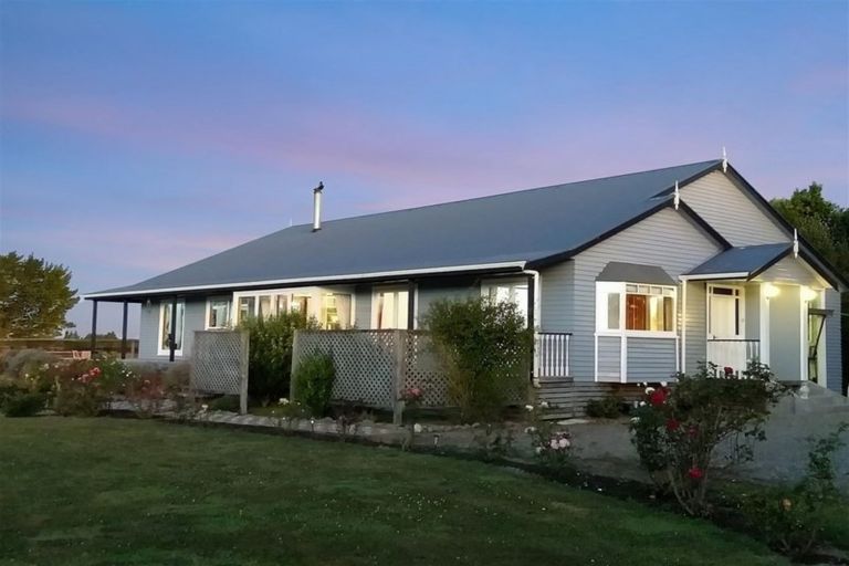 Photo of property in 232 Toppings Road, Sefton, 7477