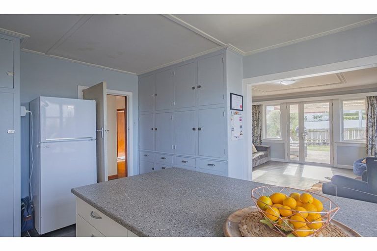 Photo of property in 2 Cameron Street, Seaview, Timaru, 7910