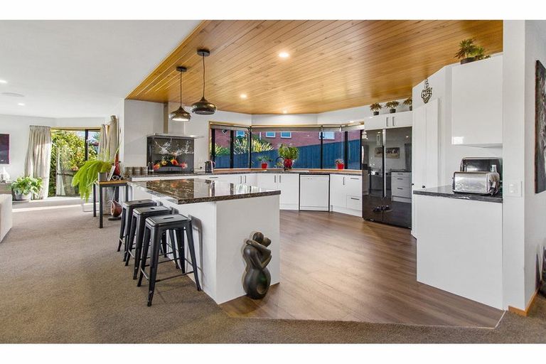 Photo of property in 38 Temple Crescent, Gleniti, Timaru, 7910