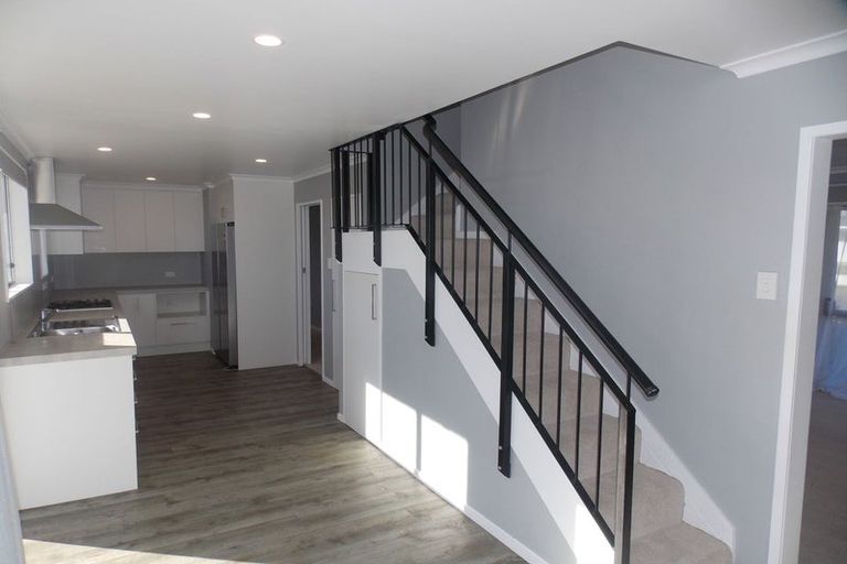 Photo of property in 9 Paradise Place, Milson, Palmerston North, 4414