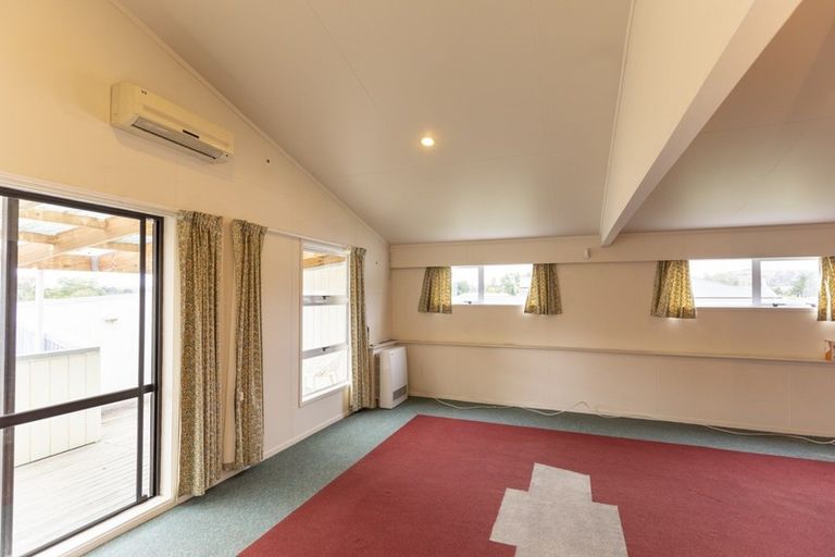 Photo of property in 7 Collins Street, Waipawa, 4210