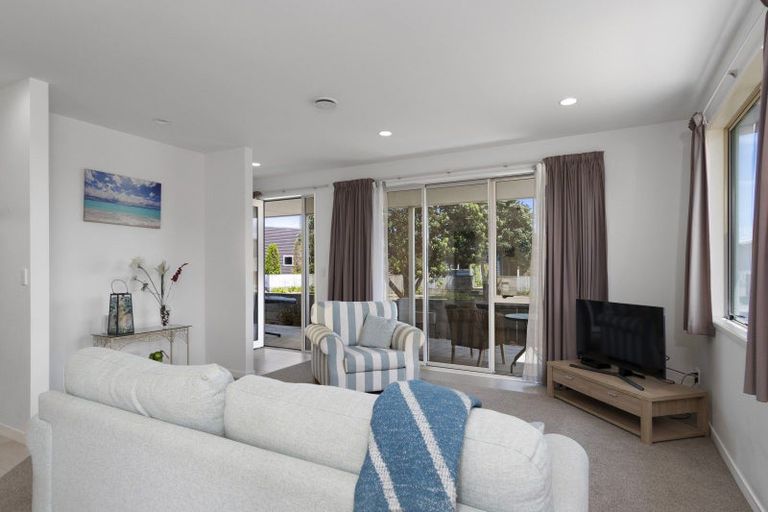 Photo of property in 45 Spinifex Street, Papamoa Beach, Papamoa, 3118