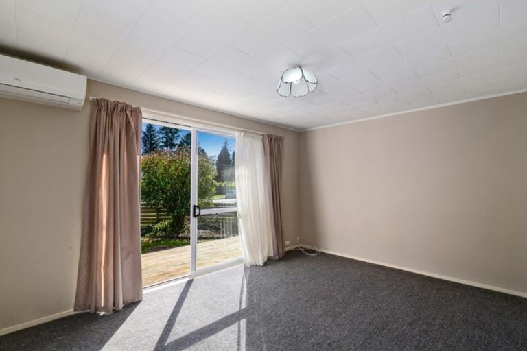 Photo of property in 33 Nikau Street, Springfield, Rotorua, 3015