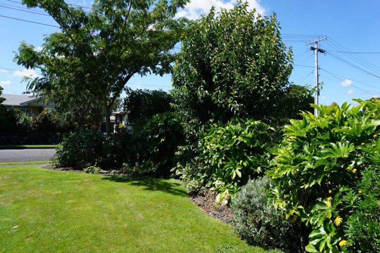 Photo of property in 26 Highbury Drive, Levin, 5510