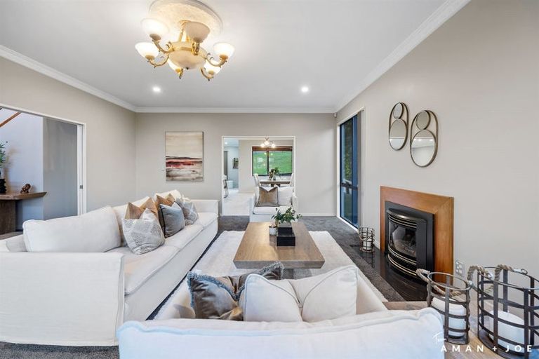 Photo of property in 8 Waikura Drive, Te Atatu Peninsula, Auckland, 0610
