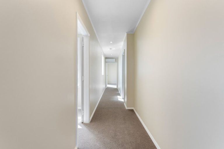 Photo of property in 30 Tararua Street, Pahiatua, 4910