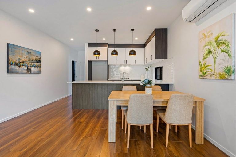 Photo of property in 10a Egret Court, Unsworth Heights, 0632