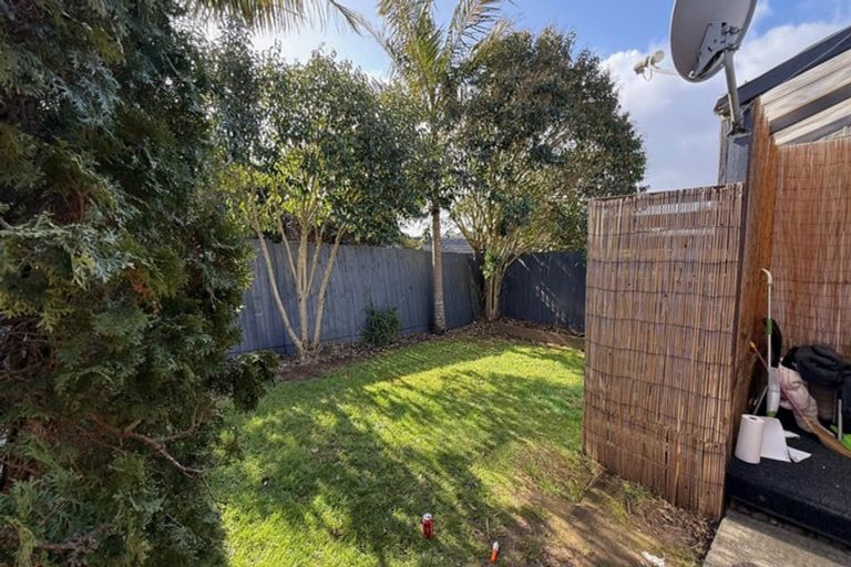 Photo of property in 2/3 Trimmer Terrace, Papatoetoe, Auckland, 2025