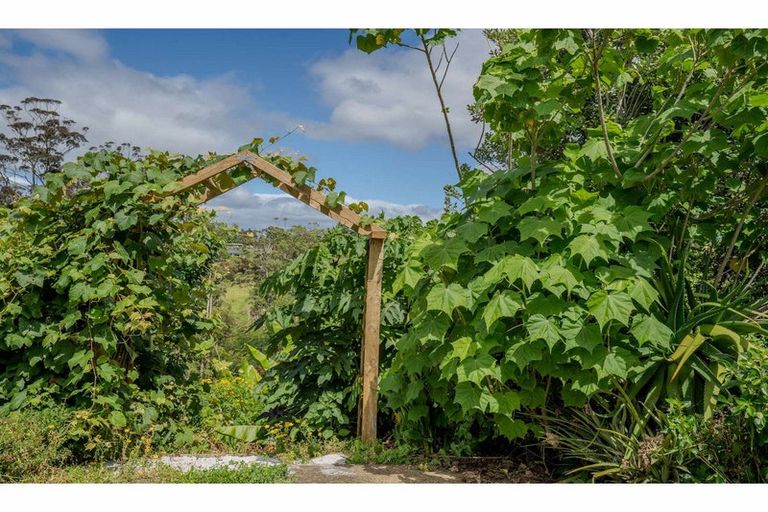 Photo of property in 17 Pickmere Lane, Kerikeri, 0230