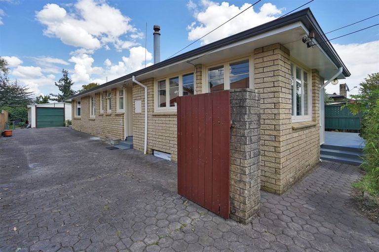 Photo of property in 98 Masters Avenue, Hillcrest, Hamilton, 3216