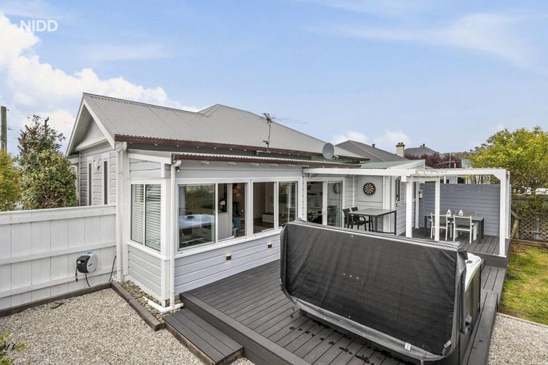 Photo of property in 104 Richardson Street, Saint Kilda, Dunedin, 9012