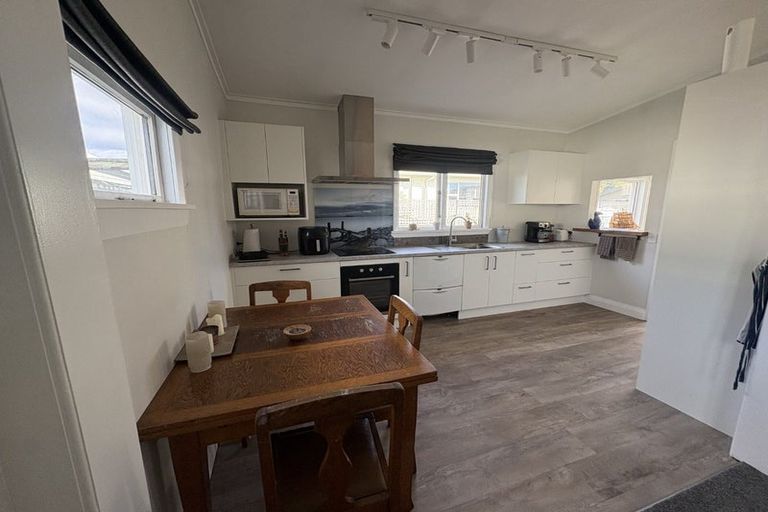 Photo of property in 18 Motueka Street, Nelson South, Nelson, 7010