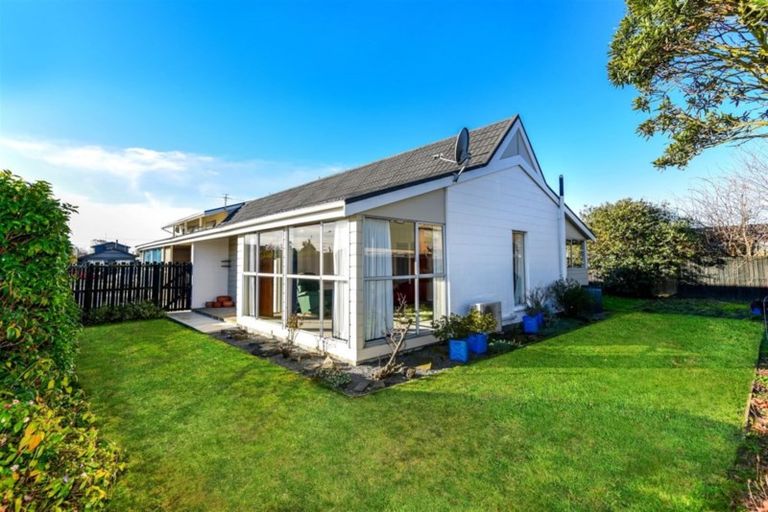 Photo of property in 4/470 Hereford Street, Linwood, Christchurch, 8011