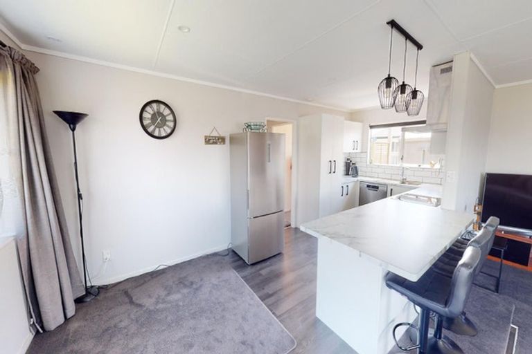 Photo of property in 29 Acacia Street, Kelvin Grove, Palmerston North, 4414