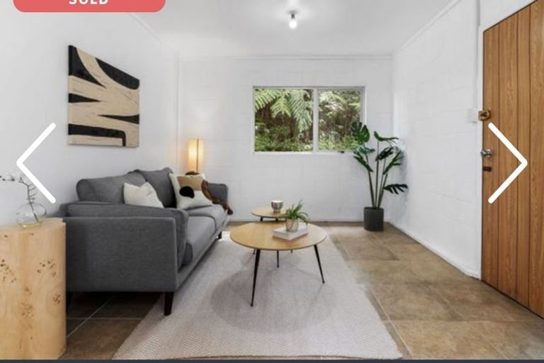 Photo of property in 24 Noeleen Street, Glenfield, Auckland, 0629