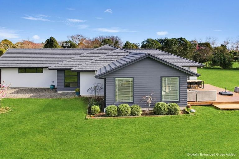 Photo of property in 283a Kimberley Road, Levin, 5571