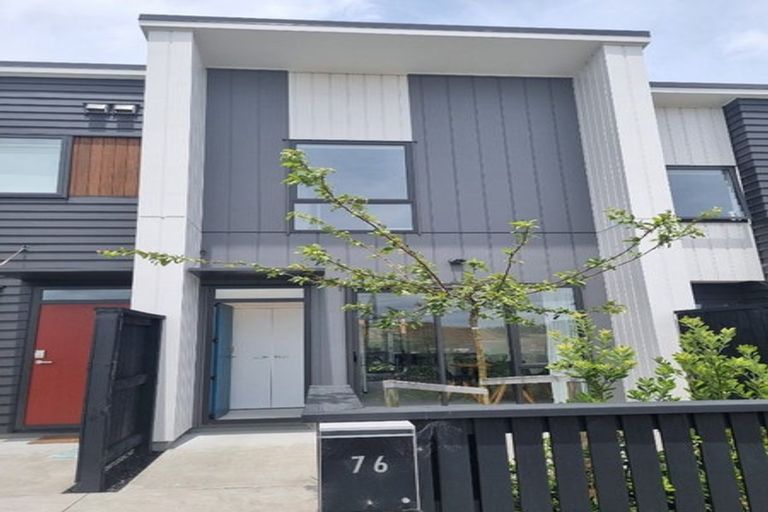 Photo of property in 76 Rahopuru Road, Westgate, Auckland, 0614