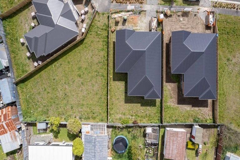 Photo of property in 17 Poipoi Place, Aranui, Christchurch, 8061