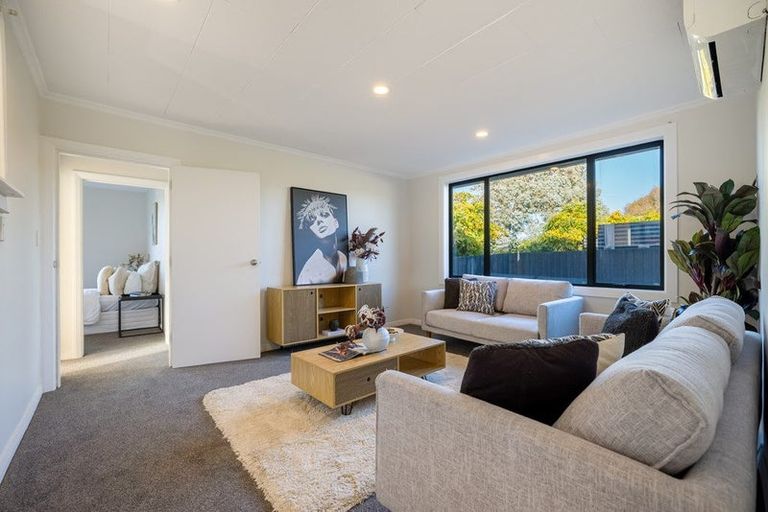 Photo of property in 77 Owles Terrace, New Brighton, Christchurch, 8061