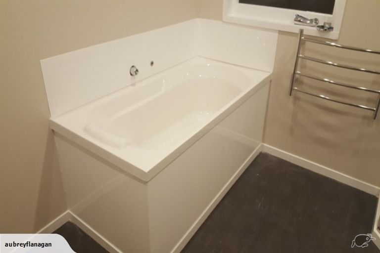 Photo of property in 195a Miromiro Road, Normandale, Lower Hutt, 5010