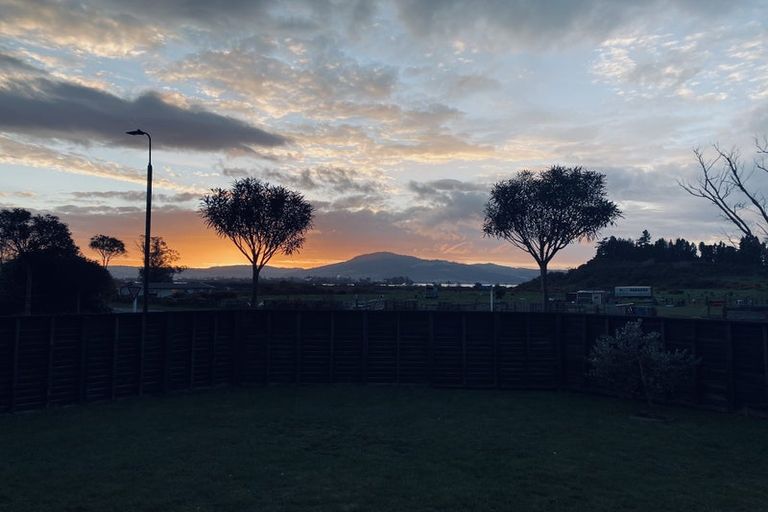 Photo of property in 2 Courtenay Place, Owhata, Rotorua, 3010