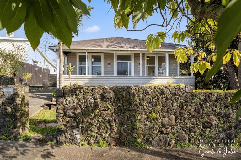 Photo of property in 12 Ethel Street, Sandringham, Auckland, 1025