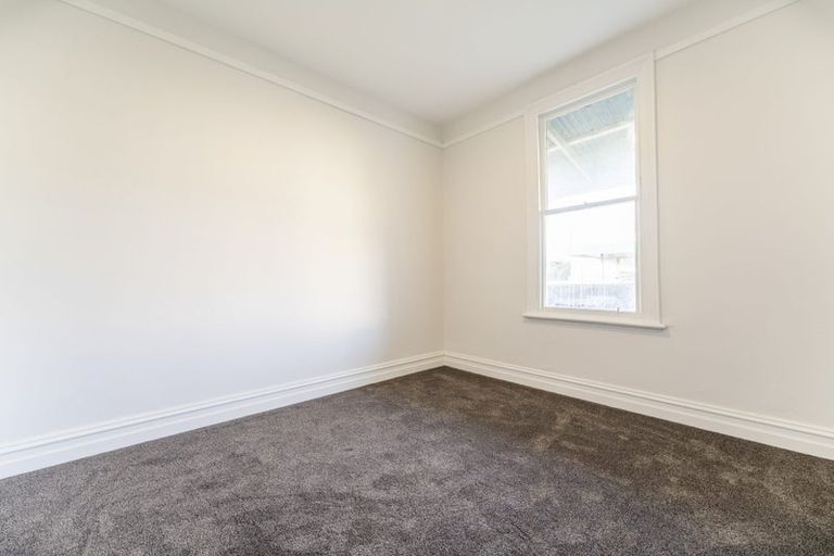 Photo of property in 92-98 High Street, Waimate, 7924