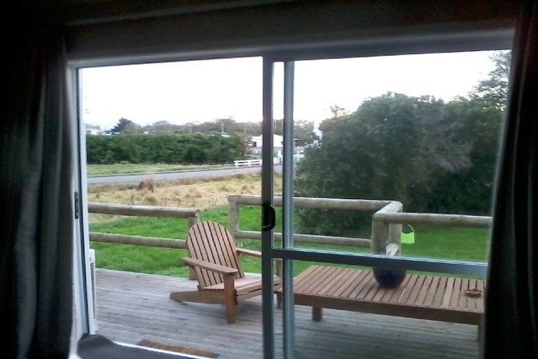 Photo of property in 16 Middleton Street, Thornbury, Riverton, 9883