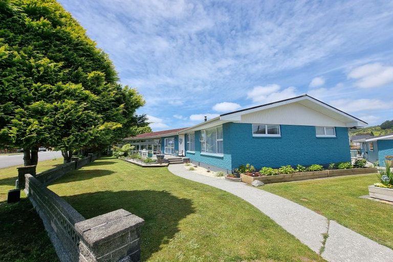 Photo of property in 16 Keith Road, Paroa, Greymouth, 7805