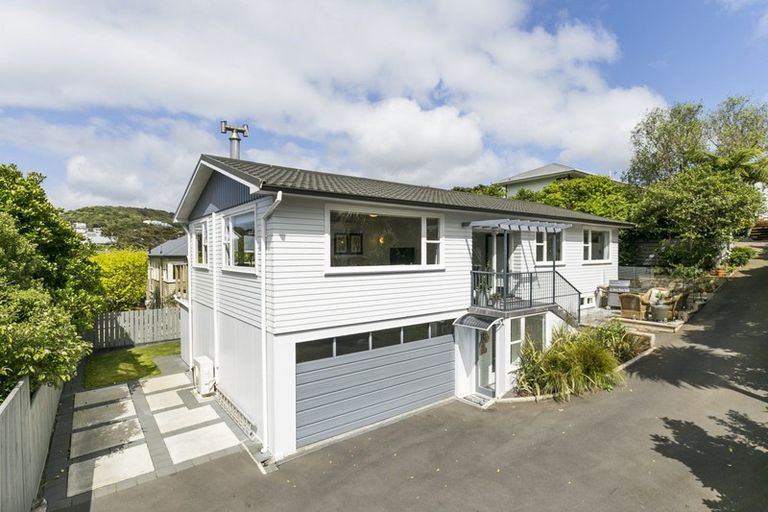 Photo of property in 41 Cockayne Road, Khandallah, Wellington, 6035